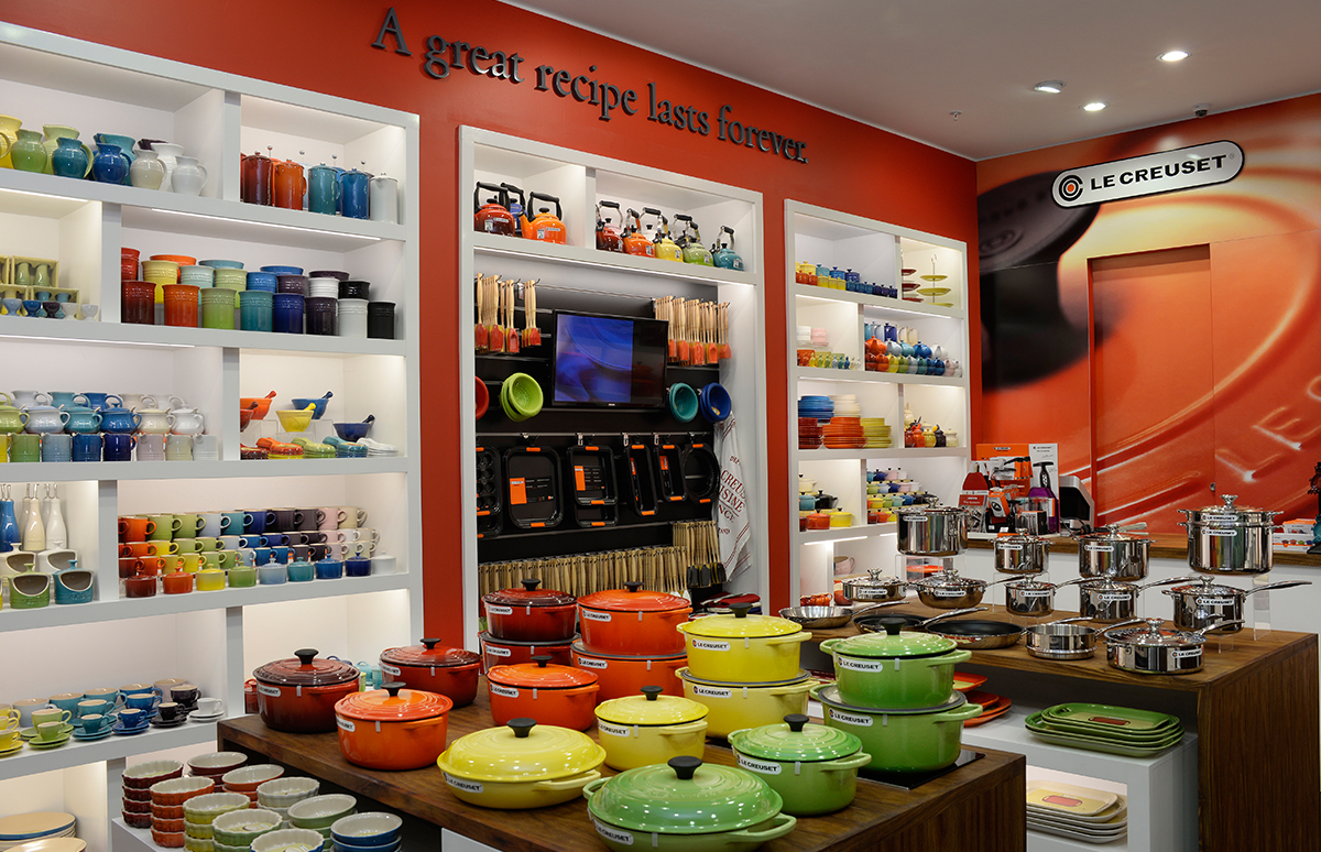 Le Creuset New Le Creuset Boutique Store at Mall of the South