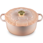 Le Creuset Cast Iron Signature Petal Round Casserole 26cm PecheP&ecirc;che image number 2