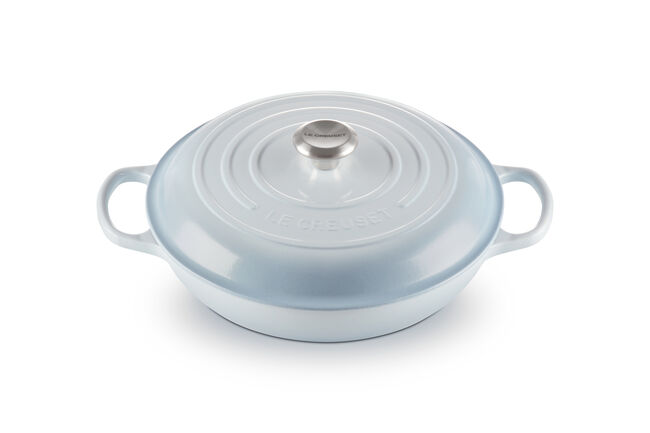 Cast Iron Signature Shallow CasseroleCoastal Blue image number 2