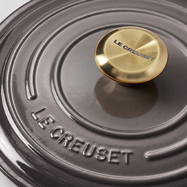 Signature Light Gold Knob image number 1