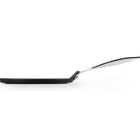 Le Creuset Toughened Non-Stick Cr&ecirc;pe Pan 24cm image number 3