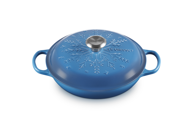 Cast Iron Snowflake Shallow CasseroleMarseille image number 3