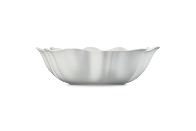 Stoneware Iris Serving BowlMeringue image number 3
