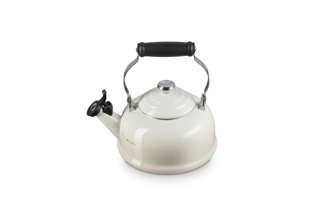 Whistling Teakettle with Stainless Steel KnobMeringue image number 2