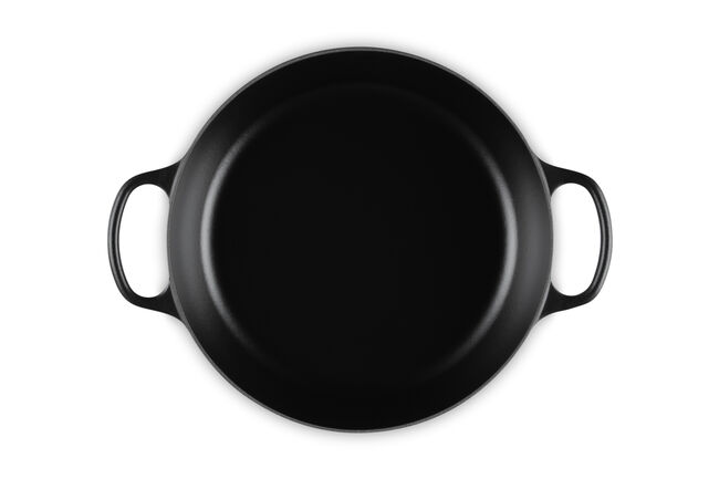Le Creuset Cast Iron Signature Shallow Casserole 30cm Matte BlackMatte Black image number 5
