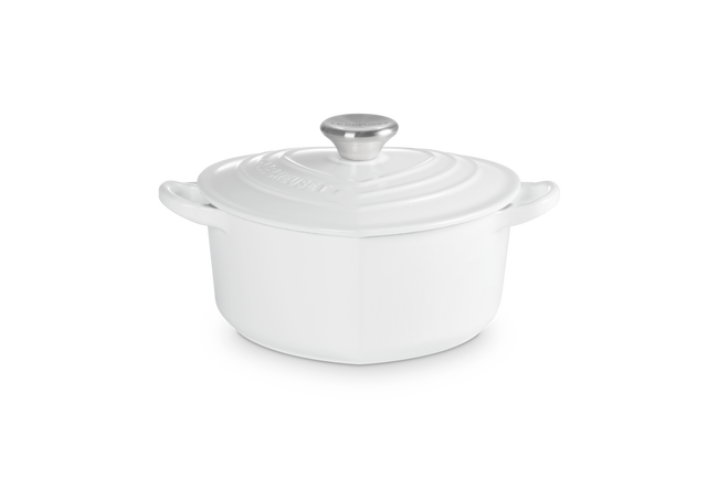 Cast Iron Heart Deep Casserole with Stainless Steel Knob image number 1