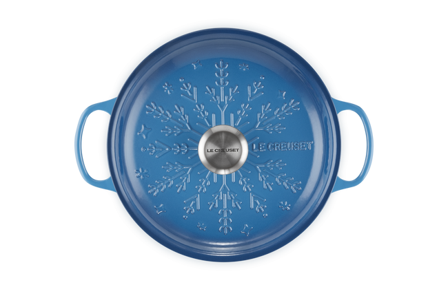Cast Iron Snowflake Shallow CasseroleMarseille image number 5