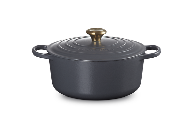 Cast Iron Signature Round Casserole image number 1