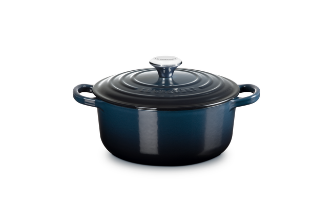 Le Creuset Cast Iron Signature Round Casserole 20cm NuitNuit image number 1