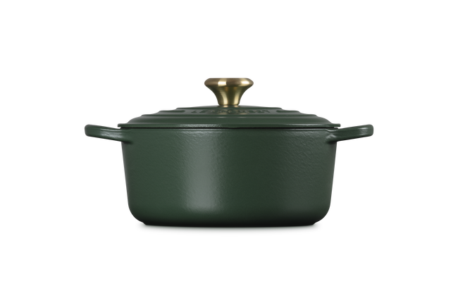 Le Creuset Cast Iron Signature Round Casserole 24cm For&ecirc;tFor&ecirc;t image number 3