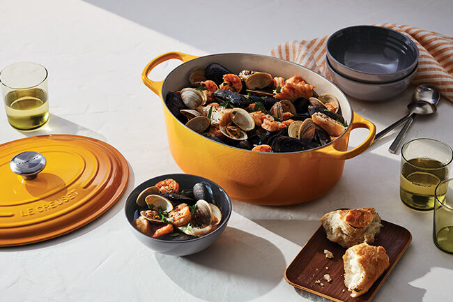 Cast Iron Signature Oval CasseroleNectar image number 7