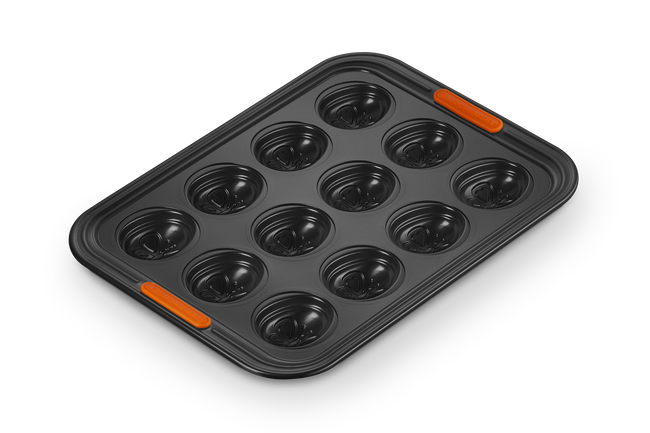 12 Cup Easter Egg Tray image number 5