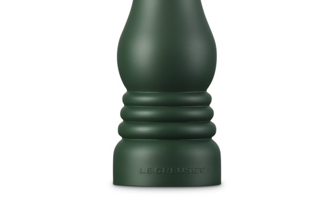 Le Creuset Classic Pepper Mill with Gold knob 21cm For&ecirc;tFor&ecirc;t image number 4