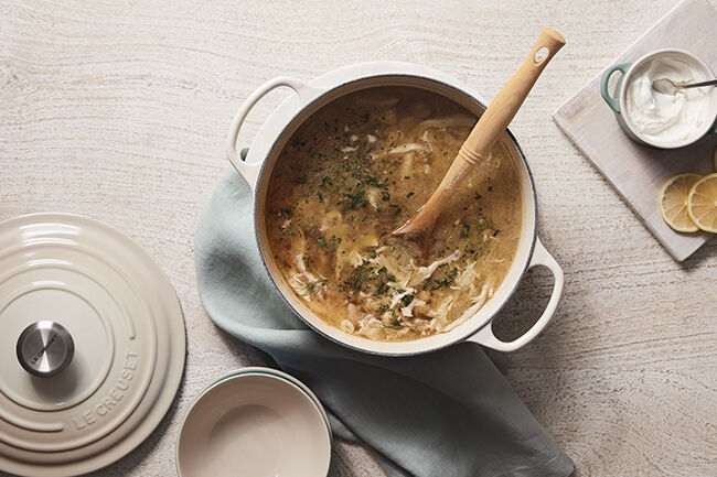 Le Creuset Cast Iron Signature Round Casserole 16cm MeringueMeringue image number 6