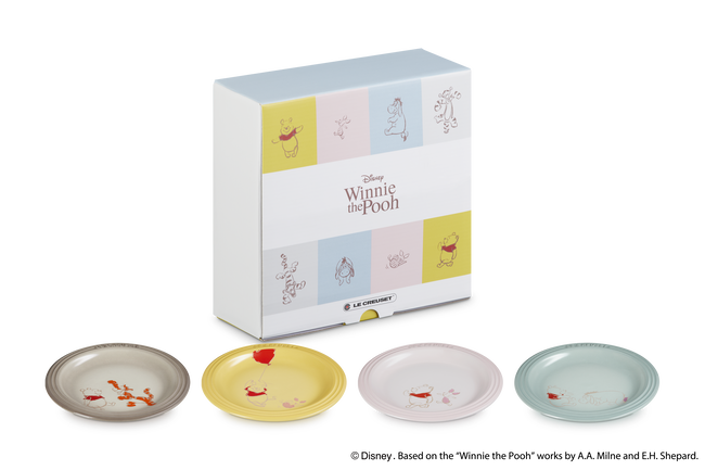 Stoneware Winnie The Pooh Set of 4 Round Plates image number 1