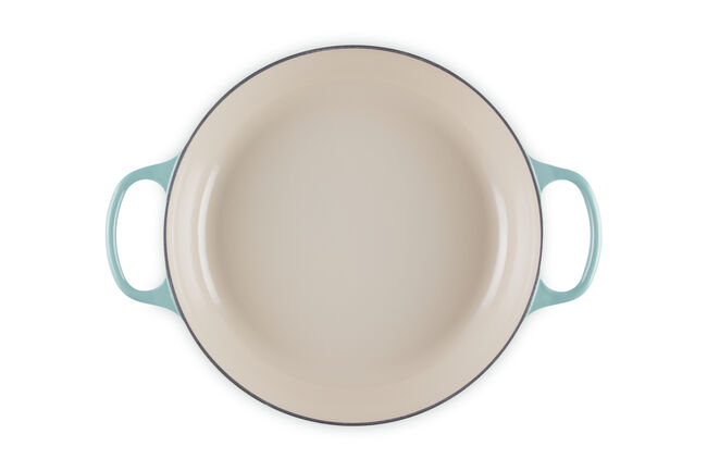 Cast Iron Signature Shallow CasseroleSage image number 2