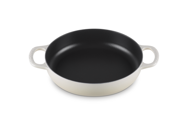 Cast Iron Signature Everyday PanMeringue image number 2