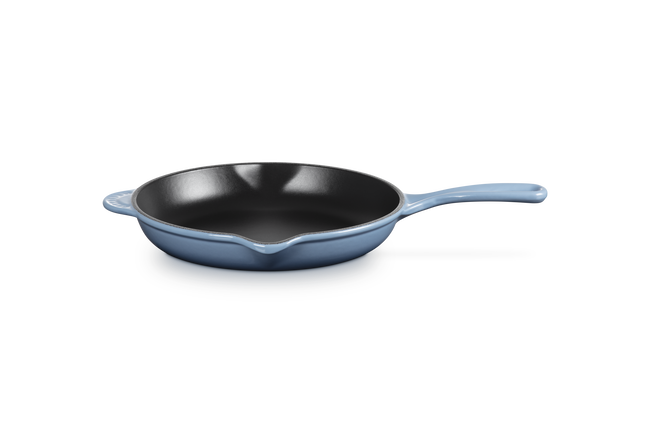 Le Creuset Cast Iron Classic Skillet image number 1