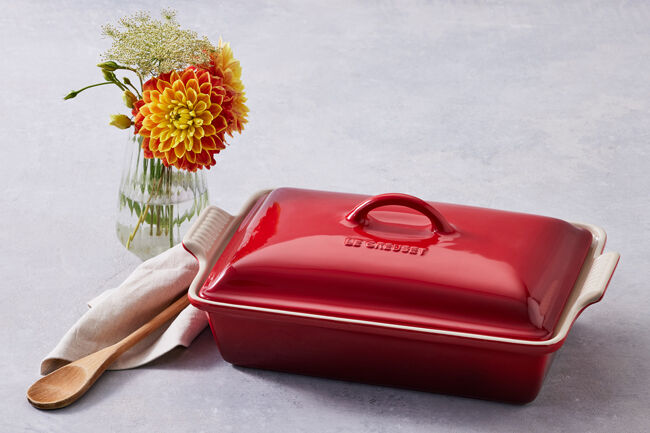 Stoneware Heritage Rectangular Dish with Lid image number 1