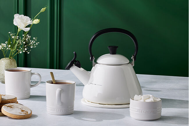 Kone Kettle with Phenolic KnobWhite image number 5