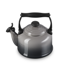 Le Creuset Traditional Kettle 2.1L FlintFlint image number 2