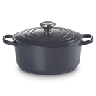 Le Creuset Cast Iron Signature Round Casserole 26cm NavyNavy image number 1