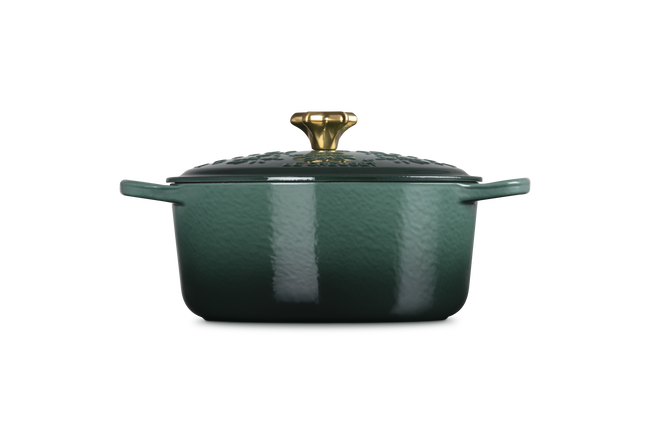 Cast Iron Holly Round Casserole image number 1