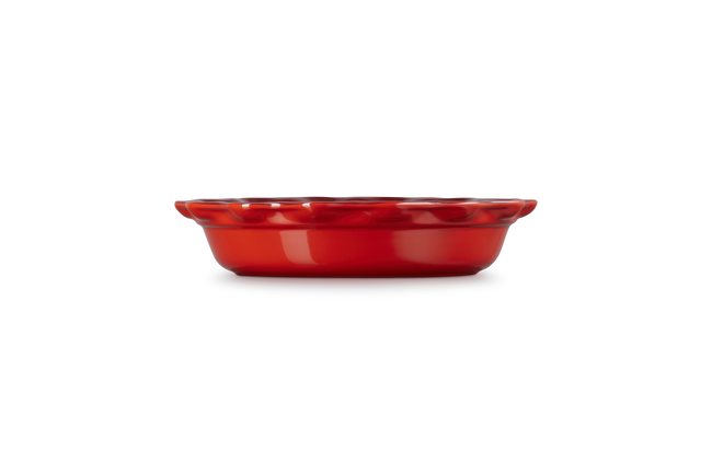 Stoneware Heritage Pie DishCerise image number 4