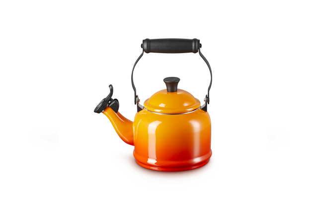 Demi Kettle with Phenolic KnobFlame image number 2