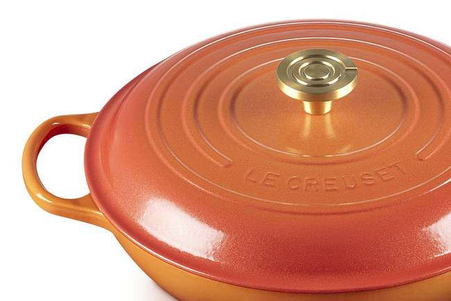 Cast Iron Flamme Dorée Signature Shallow Casserole with Crucible Knob image number 4