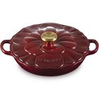 Cast Iron Petal Shallow CasseroleGarnet image number 2