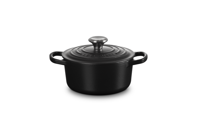 Le Creuset Cast Iron Signature Round Casserole 16cm Matte BlackMatte Black image number 1