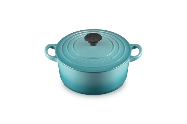Le Creuset Cast Iron Classic Round CocotteCaribbean image number 2