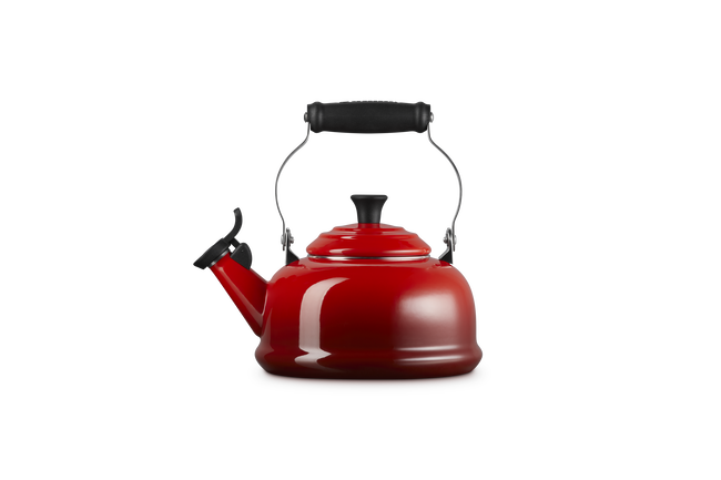 Whistling Teakettle with Phenolic Knob image number 3