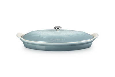 Stoneware Heritage Fish Baker with Lid