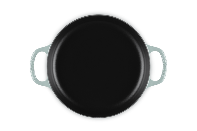 Cast Iron Signature Everyday PanMeringue image number 8