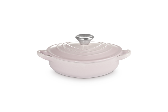 Cast Iron Heart Shallow Casserole with Stainless Steel Knob image number 1