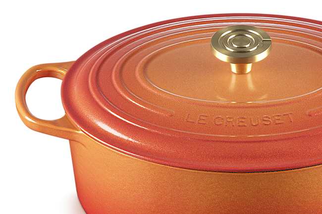 Cast Iron Flamme Dorée Signature Oval Casserole with Crucible Knob image number 4