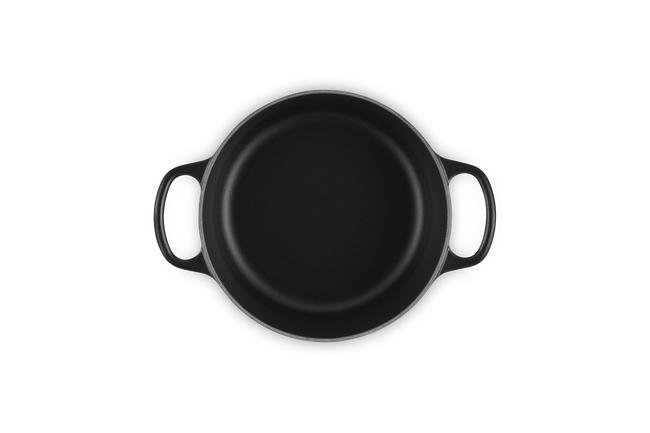 Le Creuset Cast Iron Signature Round Casserole 18cm Matte BlackMatte Black image number 5