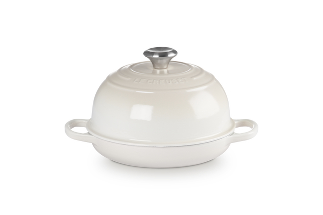 Cast Iron Signature Bread OvenMeringue image number 1