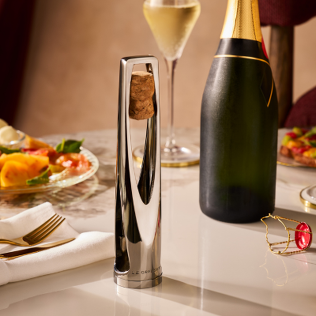 Le Creuset SW 105 Sparkling Wine Cork Catcher Satin ChromeSatin Chrome image number 8