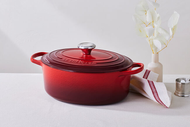 Cast Iron Signature Oval CasseroleCerise image number 6