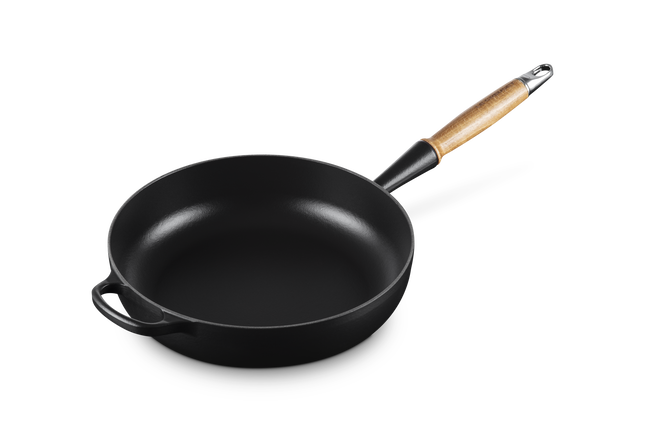 Le Creuset Signature Enamelled C Iron Sauté Pan MB