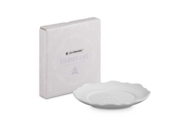 Le Creuset Stoneware Eternity Lace Plate Centre Relief 17cm image number 1