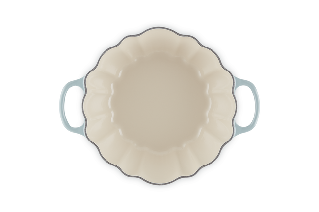 Le Creuset Cast Iron Signature Pumpkin Casserole 24cm Sea SaltSea Salt image number 5