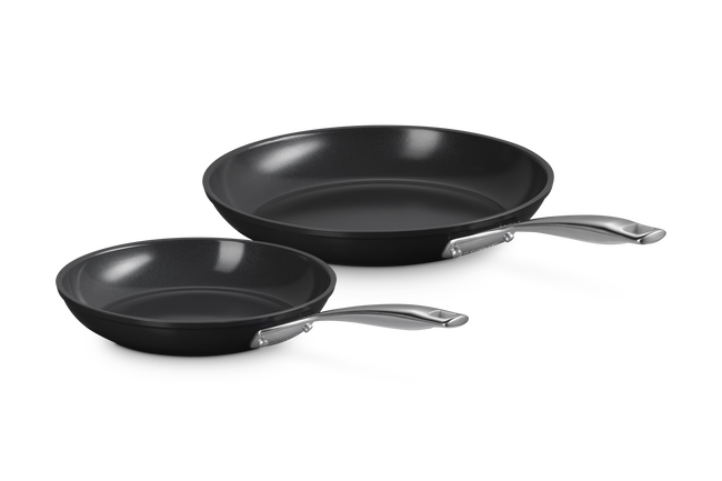 Non-Stick Ceramic 2-piece Shallow Frying Pan Set (24-28 cm) image number 1