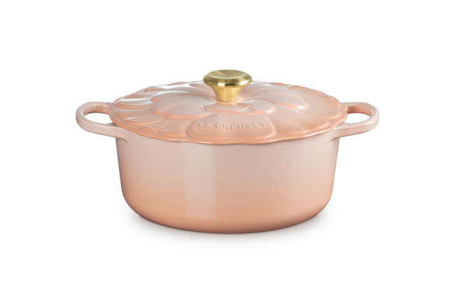 Le Creuset Cast Iron Signature Petal Round Casserole 26cm PecheP&ecirc;che image number 1