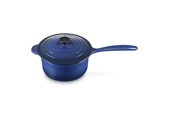 Cast Iron Classic Saucepan with Iron Handle image number 2