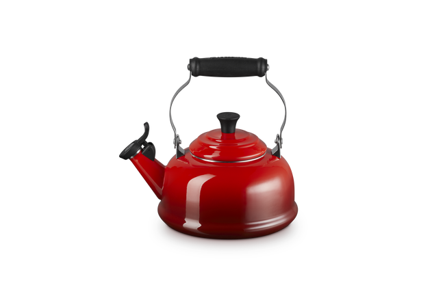 Whistling Teakettle with Phenolic Knob image number 1