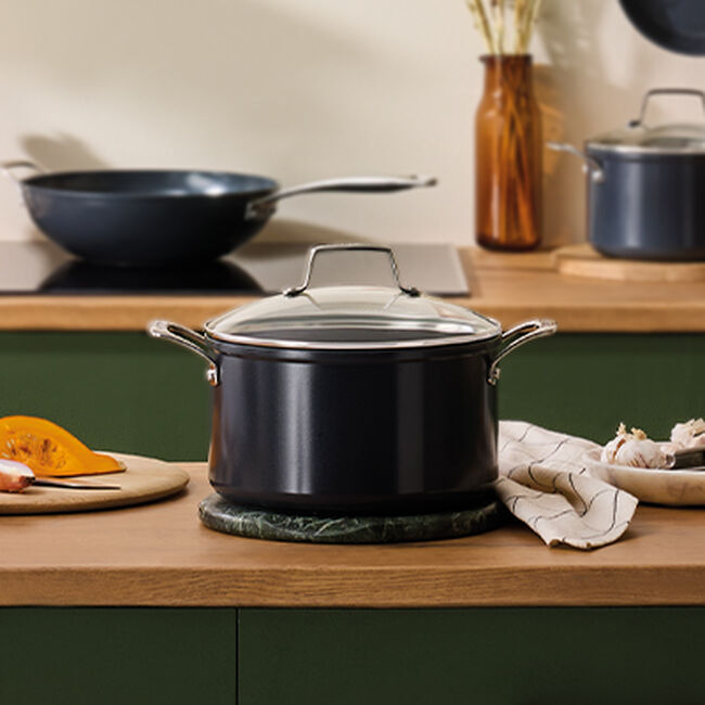 Essential Non-Stick Ceramic Casserole image number 6